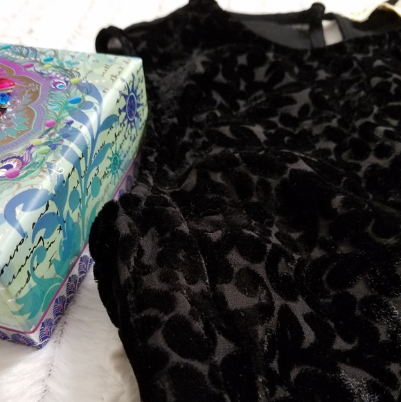 Gorgeous hi-lo black velvet burnout sleeveless dressy top tunic XS - Picture 8 of 8